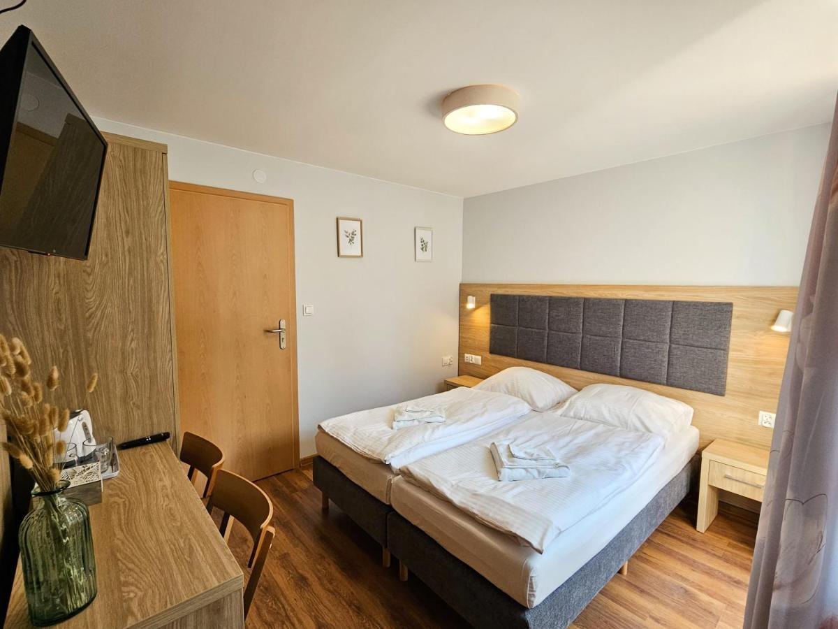 Pokój Dwuosobowy z balkonem