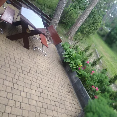 DOMEK Mona PRZY MORZU 3 Pokojowy-4 osobowy-4 łóżka, lub APARTAMENT Mona PRZY MORZU-ul Żeromskiego,przy centrum-3