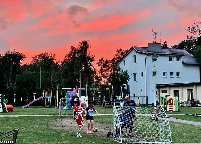 Ośrodek rodzinny Pod Wydmami PRZY PLAŻY , PLAC ZABAW , ROWERY Sarbinowo